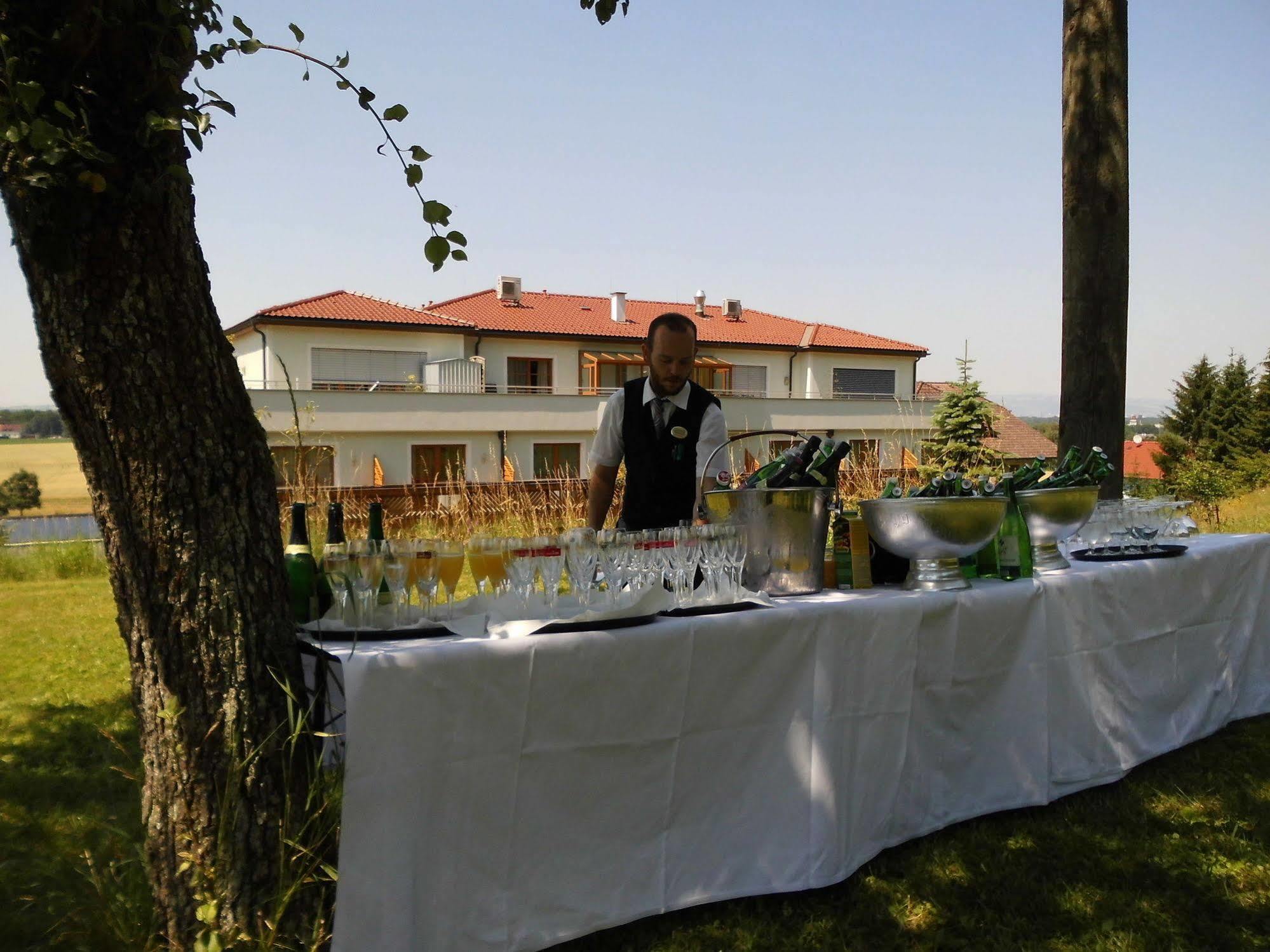 Komfort-Hotel Stockinger Ansfelden Kültér fotó